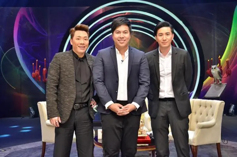 ทีวีไกด์: รายการ “มูไนท์” เหลือเชื่อ! ขอพญานาครวย 100 ล้าน “อ.ลักษณ์” เผยเลขเฮงประจำวันเกิด