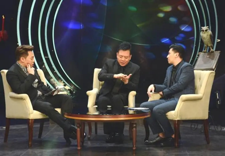 ทีวีไกด์: รายการ “มูไนท์” เหลือเชื่อ! ขอพญานาครวย 100 ล้าน “อ.ลักษณ์” เผยเลขเฮงประจำวันเกิด