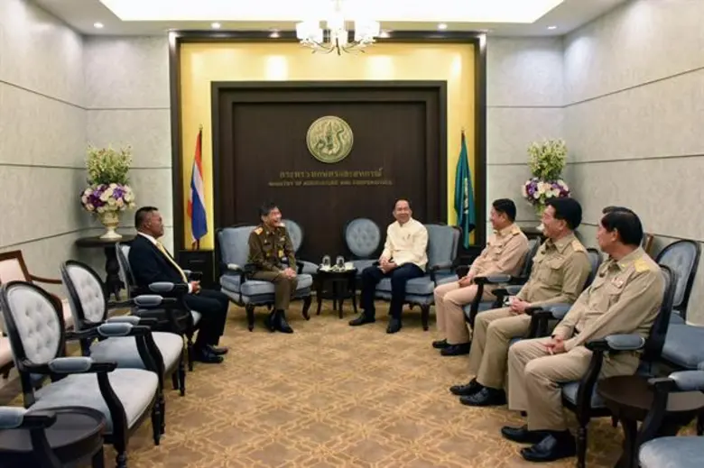 ภาพข่าว: องคมนตรีจรัลธาดาตรวจเยี่ยมกษ.