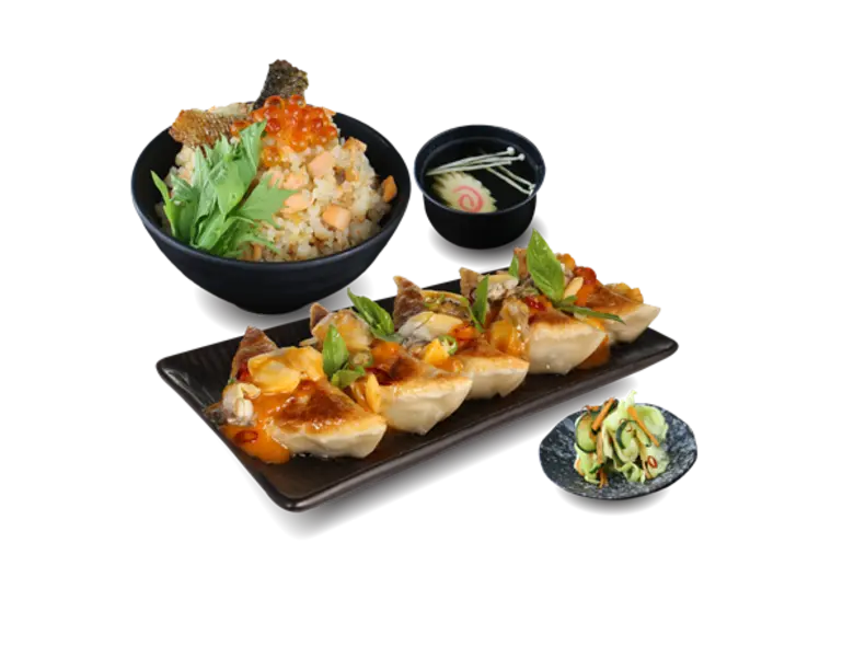 TERAOKA GYOZA ชวนอร่อยแบบสุโค่ยกับเกี๊ยวซ่าหอยลายน้ำพริกเผา...เผา...ครั้งแรกในไทย!