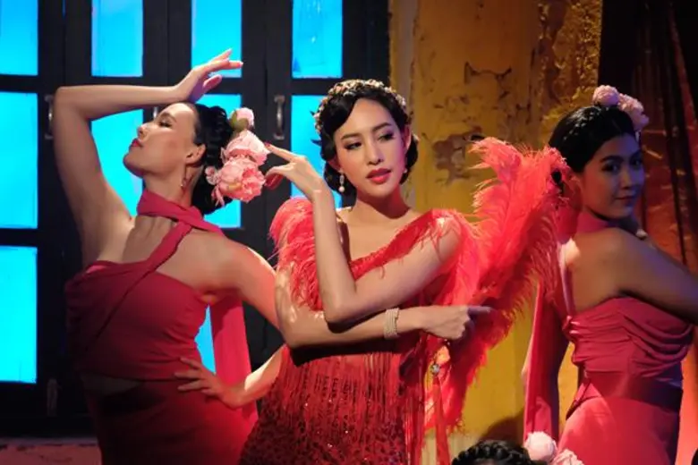 “เฌอเบลล์” โปรยเสน่ห์ยั่ว “อาตู่”  ใน “กาหลมหรทึก”