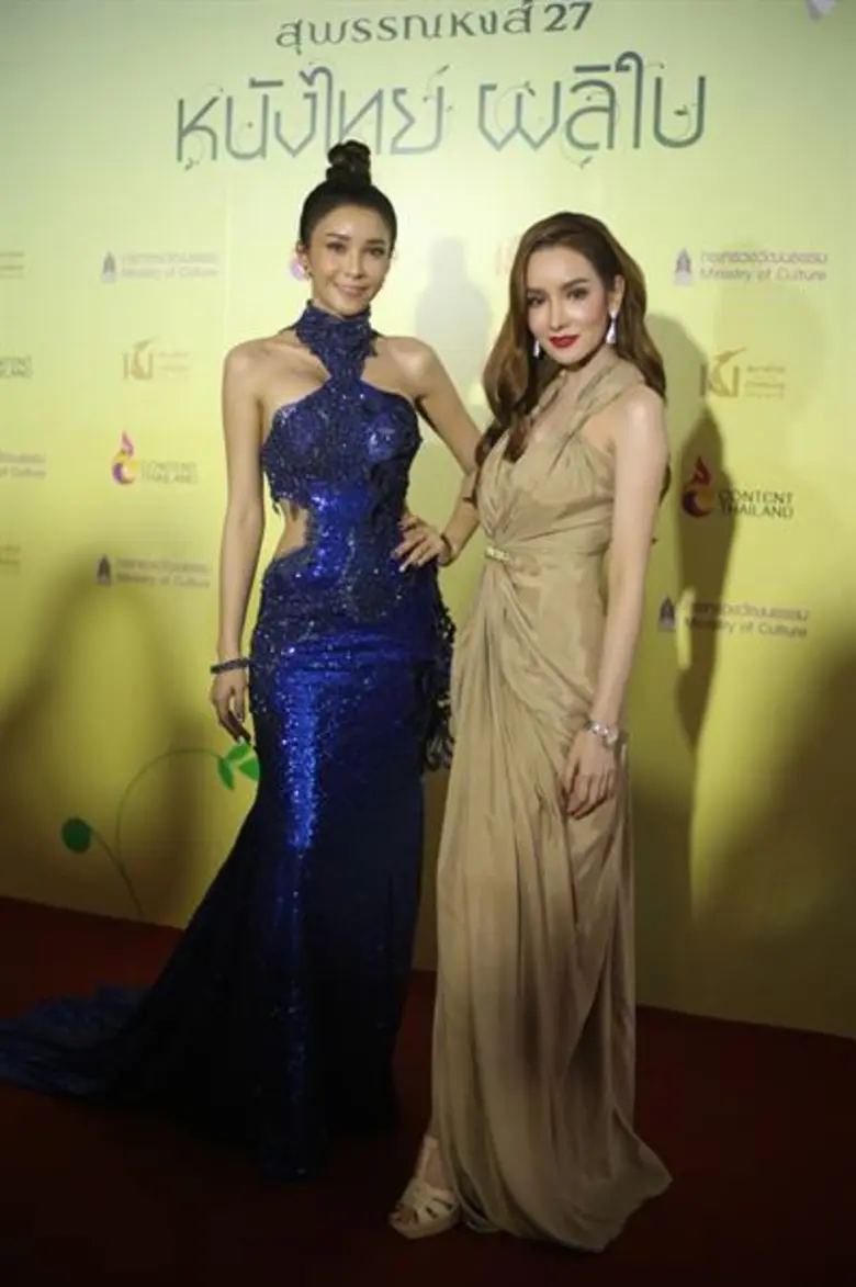 มีโอกาสได้ไปร่วมงานประกาศผลรางวัล "สุพรรณ...