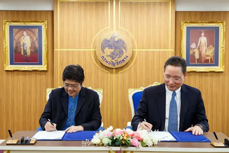 นางสาวสุทธิรัตน์ รัตนโชติ อธิบดีกรมบัญชีก...