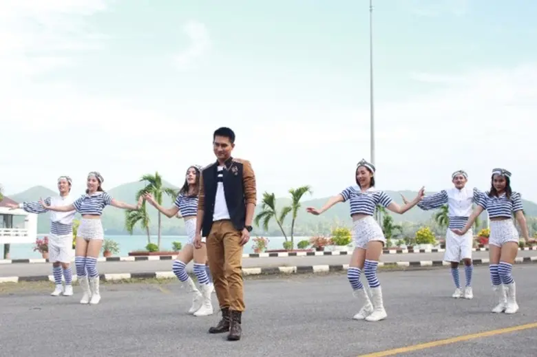 กลับมาให้หายคิดถึงสำหรับ พันธ์ จักรพันธ์ ...