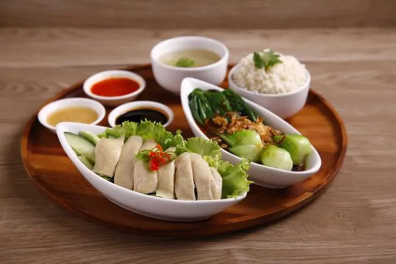 หากเอ่ยถึง "ข้าวมันไก่" ใครๆก็ต้องนึกถึงข...