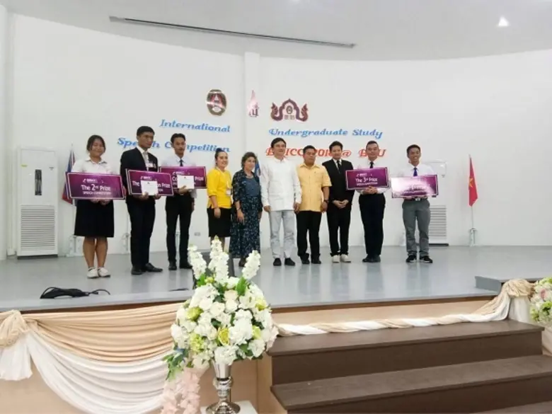 นักศึกษา วิทยาลัยนานาชาติ มจพ. คว้ารางวัลรองชนะเลิศ อันดับ 1 ในการแข่งขันกล่าวสุนทรพจน์