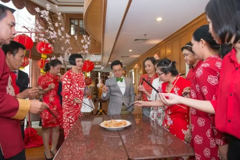 หนึ่งความเชื่อของคนจีน คือการรับประทานอาห...