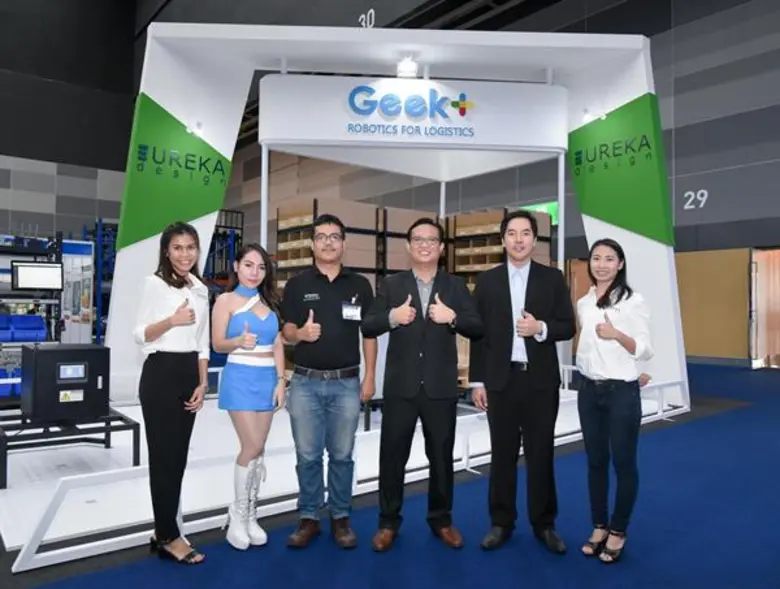 คุณวิเชษฐ์ เมืองจันทร์ กรรมการผู้จัดการ บ...