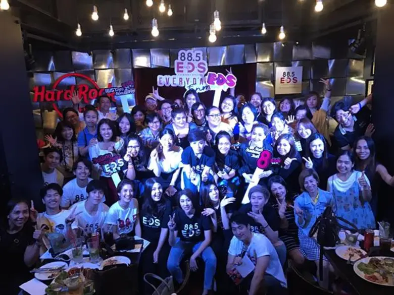 สนุกสุดฟิน มีตติ้งสุดพิเศษ คลื่นเพลงไทย 8...