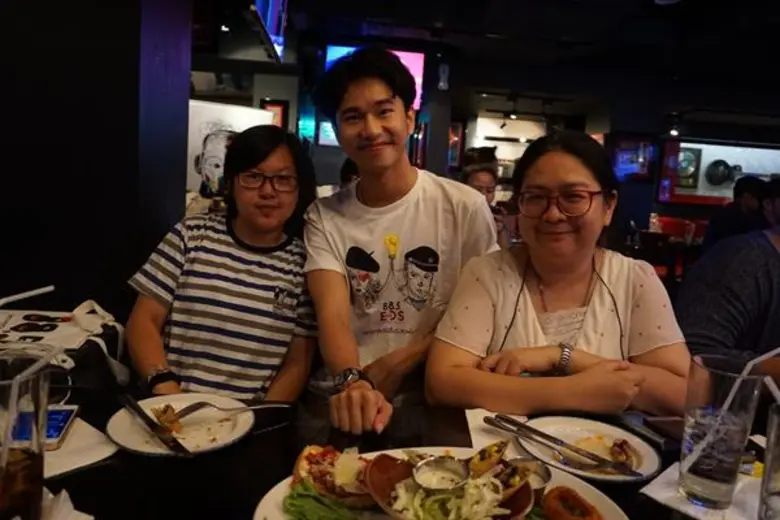 สนุกสุดฟิน มีตติ้งสุดพิเศษ "E-D-S Day: Fan Meet"