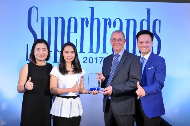 น.ส.อรวรรณ วงศ์ธนากรชัย ผู้จัดการอาวุโส ฝ...