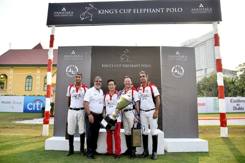 การแข่งขันโปโลช้างชิงถ้วยพระราชทานสมเด็จพ...