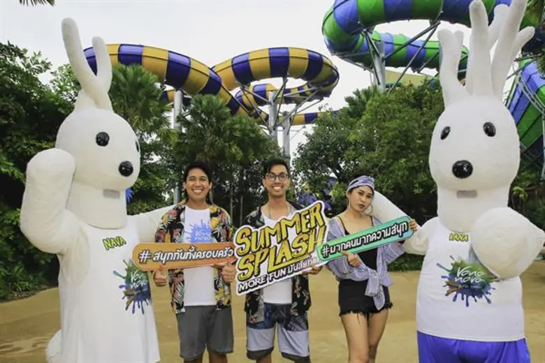 สวนน้ำวานา นาวา วอเตอร์ จังเกิ้ล หัวหิน พ...