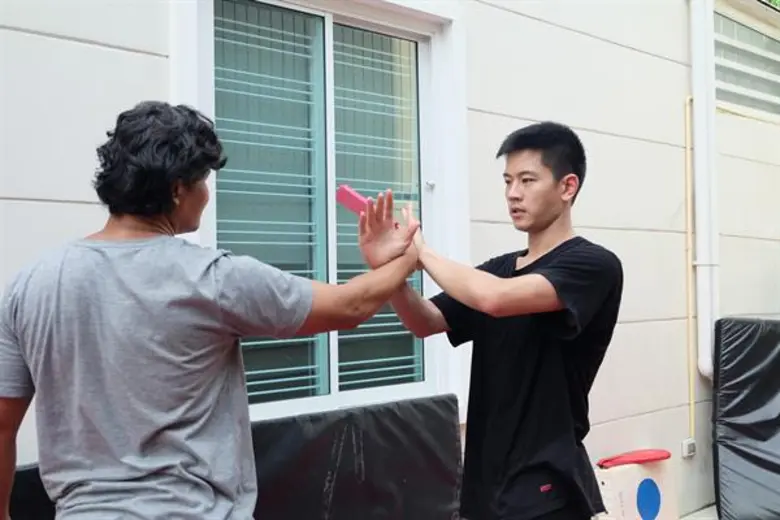 ได้มาเล่นบทแอ็คชั่นเต็มตัวครั้งแรกในละครเรื่อง "แนว...