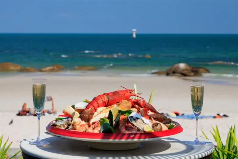 ฉลองวันอีสเตอร์ริมหาดสุดเก๋กับ อีสเตอร์ บุฟเฟ่ต์ บรันช์ โรงแรมเซ็นทาราแกรนด์บีชรีสอร์ทและวิลลา หัวหิน