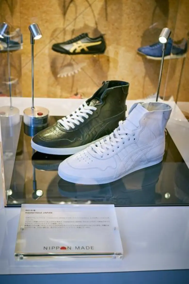 สำหรับบรรดาขาช็อป เมื่อเอ่ยถึงย่านข็อปปิ้...