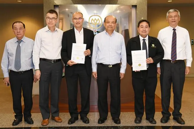 นายวีรชัย รัตนบานชื่น ประธานผู้บริหารฝ่าย...