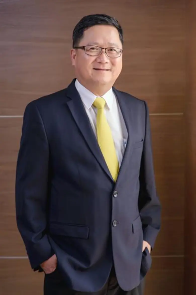 ดร.ปิยสวัสดิ์ อัมระนันทน์ ประธานกรรมการ ป...