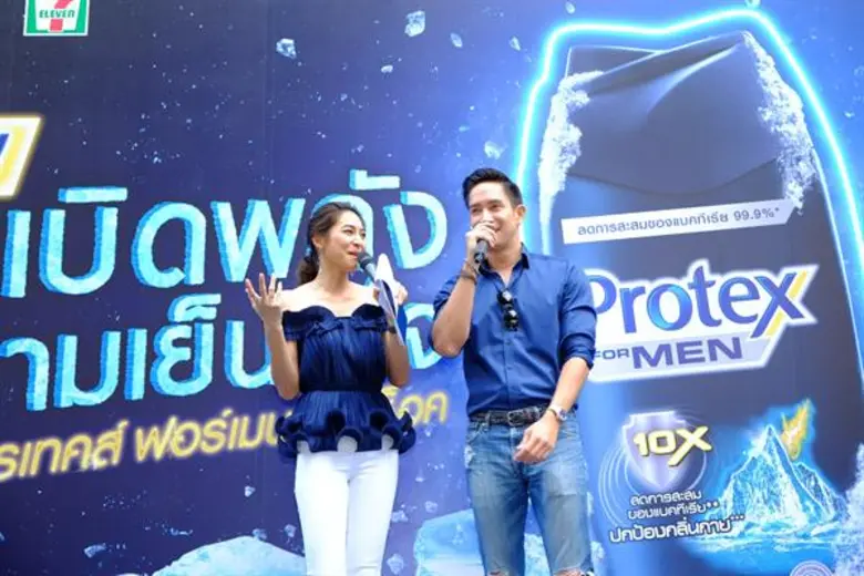 เรียกว่าฮอตตามพี่ขุนหมื่นมาติดๆ กับบทบาทฟ...