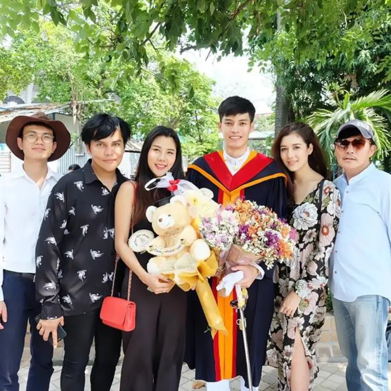 สุทธา ทวีศรีธนโชค ผู้อำนวยการสายการผลิตละ...
