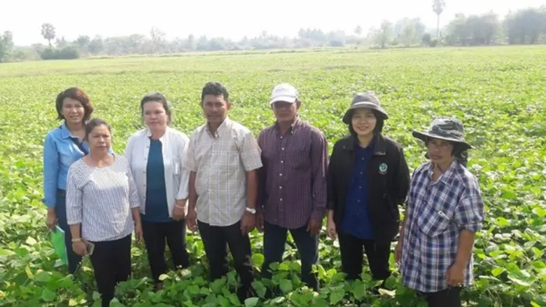 น.ส.สุจิรา กิจเจริญ เกษตรอำเภอเขาย้อย พร้...