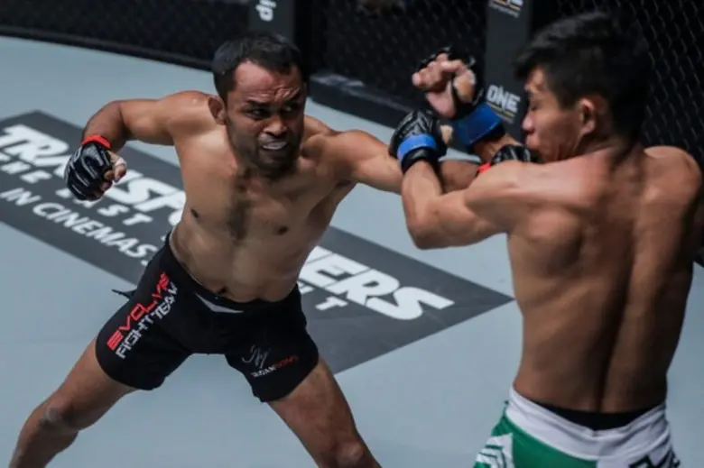 39 ยังแจ๋ว! "เดชดำรงค์ ส.อำนวยศิริโชค" พร้อมขึ้นสังเวียน ONE : IRON WILL 24 มี.ค.นี้ ที่อิมแพ็คฯ