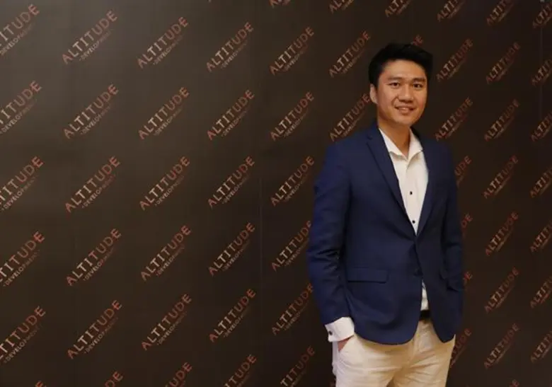 อัลติจูด โชว์แผนบุกตลาดวางเป้าเปิดโครงการ 3 ปี 7,000 ลบ. หวังขึ้นแท่น Top3 ในเซ็กเม้นท์ ประกาศโตแบบยั่งยืน เจาะช่องว่างตลาดด้วยกลยุทธ์พัฒนาโครงการที่มี Demand มาก แต่ Supply น้อย  ประกาศปี 61 เปิดอีก 4 โครงการ ครบ 4 แบรนด์ มูลค่า 2,000 ลบ.