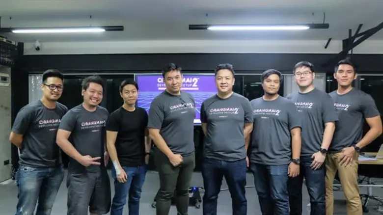 เทคโนโลยีดิจิทัลและอินเทอร์เน็ตกลายเป็นส่...