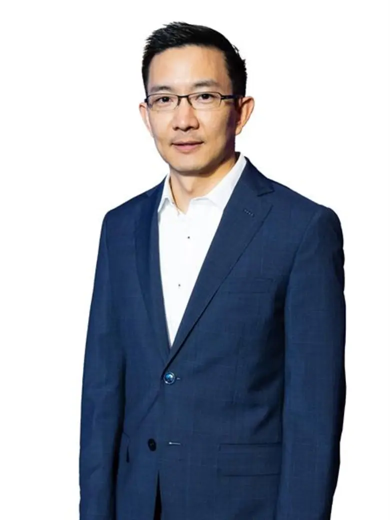 นายสมิทธ์ พนมยงค์ ประธานเจ้าหน้าที่บริหาร...