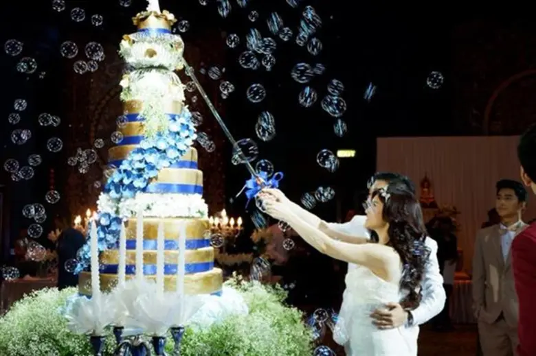 My Best Friend's Wedding ร่วมกับ Golden T...