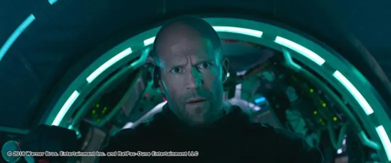 Movie Guide: ลุ้นระทึกไปกับตัวอย่างใหม่ล่าสุดจาก "The Meg - เม็ก โคตรหลามพันล้านปี"