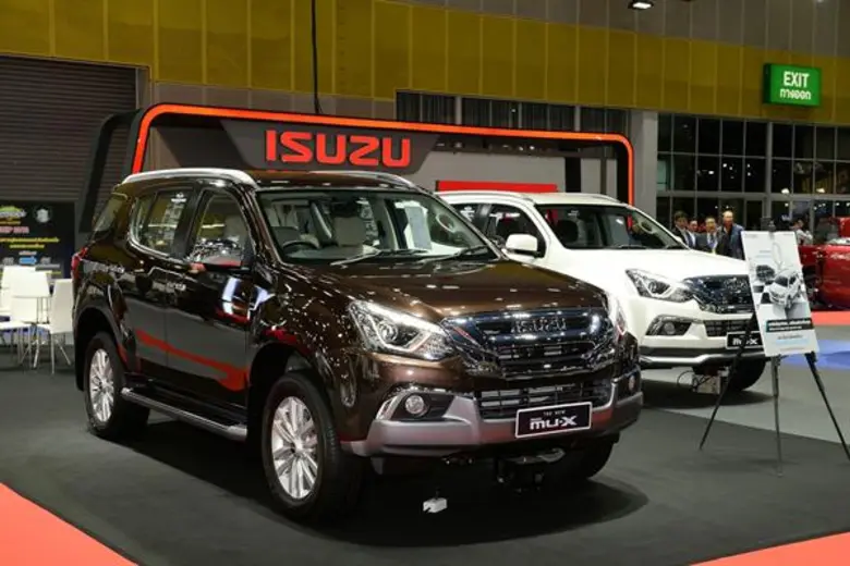 อีซูซุ จัดทัพยนตรกรรม “บลูเพาเวอร์” รุ่นล่าสุด นำทีมโดย “ใหม่! อีซูซุ เอ็กซ์-ซีรี่ส์” ลุยงาน “FAST Auto Show Thailand 2018”