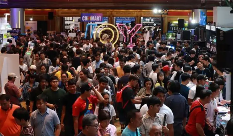 บมจ.เออาร์ไอพีผู้จัดงาน COMMART JOY 2018 ...