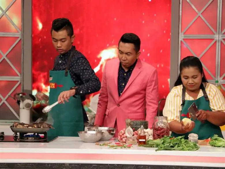 ทีวีไกด์: รายการ “My Mom Cooks เชฟไม่ทิ้งแถว” “แซ็ค ชุมแพ” ควงแม่งัดลีลาเอวพริ้วปรุงอาหาร! ปะทะ “แตน ราตรี” ส่งลูกสาวสู้ยิบตา!!! “My Mom Cooks”