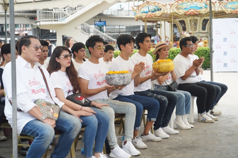 “บอล” ลงทุนรับบทเกย์ดันเพื่อนสุดซี้ขึ้นแท่นผู้จัดละครคนใหม่