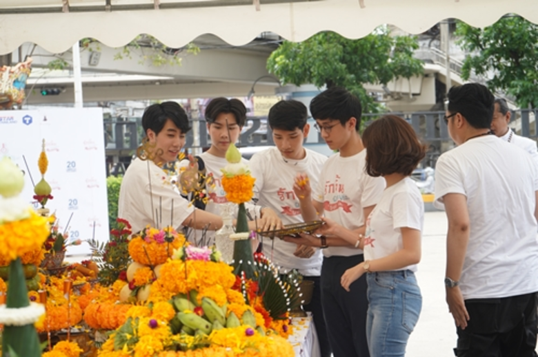 “บอล” ลงทุนรับบทเกย์ดันเพื่อนสุดซี้ขึ้นแท่นผู้จัดละครคนใหม่