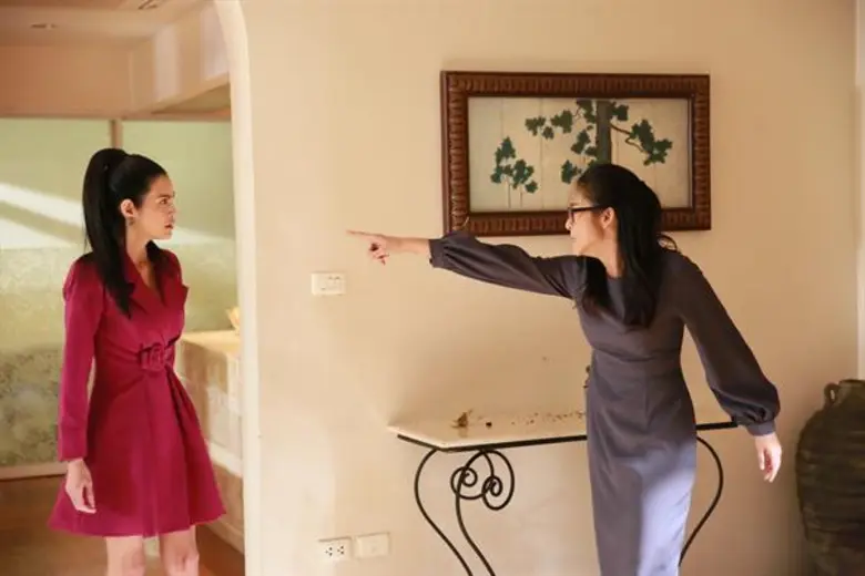 “ป๊อก – ปิ่น” ปะทะฝีมือเข้มข้น เปิดฉาก “ไร้เสน่หา” สุดแซ่บ!!