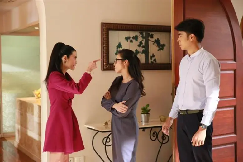 “ป๊อก – ปิ่น” ปะทะฝีมือเข้มข้น เปิดฉาก “ไร้เสน่หา” สุดแซ่บ!!