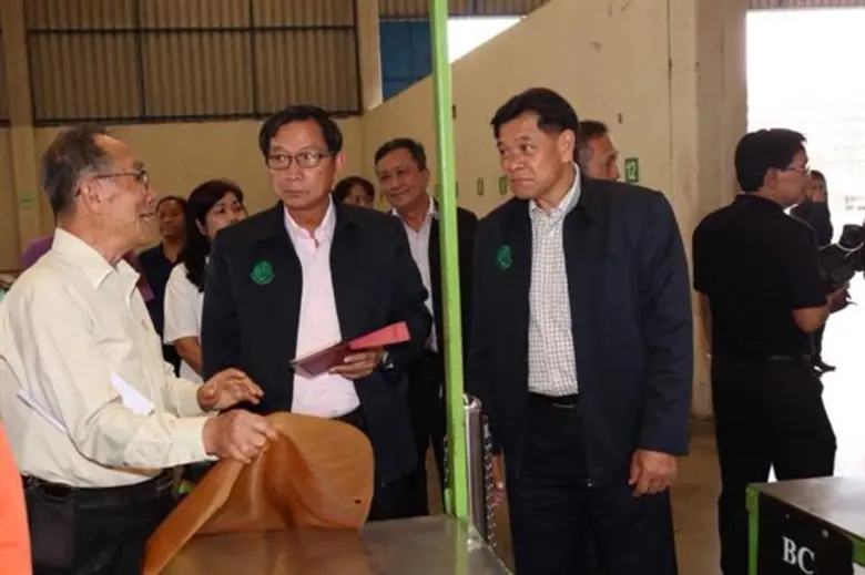 นายนิวัฒน์ สุธีมีชัยกุล ผู้ช่วยรัฐมนตรีปร...