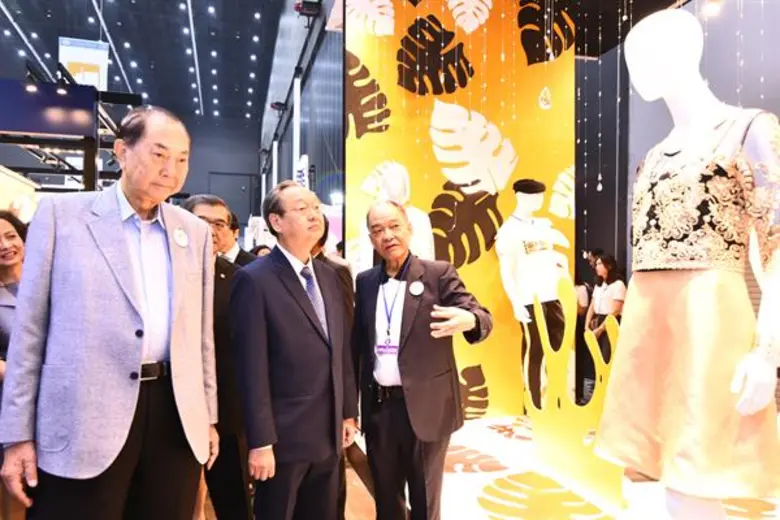 โชว์นวัตกรรม กิจกรรมไฮไลต์ โครงการประชารั...