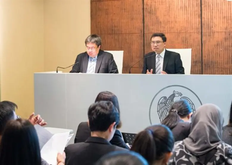 นายพรชัย ฐีระเวช ที่ปรึกษาด้านเศรษฐกิจการ...