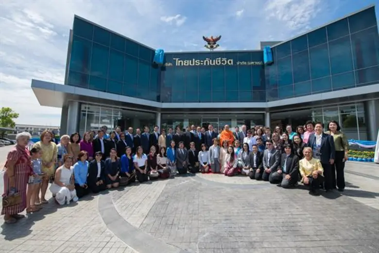 ไทยประกันชีวิตถือฤกษ์ดี จัดพิธีทำบุญเปิดอาคารไทยประกันชีวิต 5 สาขาธนบุรี อำนวยความสะดวกฝ่ายขายและผู้เอาประกัน