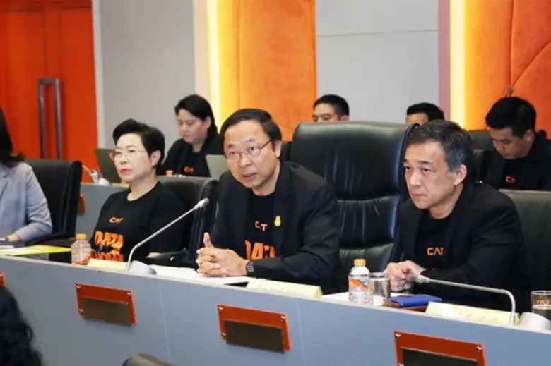 ดร.พิเชฐ ดุรงคเวโรจน์ รัฐมนตรีว่าการกระทร...