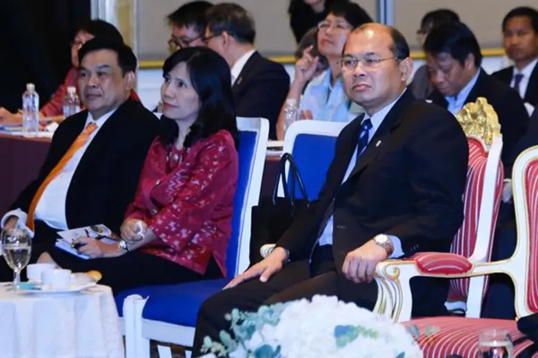 รัฐมนตรีช่วยว่าการกระทรวงศึกษาธิการ แนะเร่งยกเครื่องอุดมศึกษา ๔.๐ นำไทยก้าวข้ามกับดักประเทศรายได้ปานกลาง