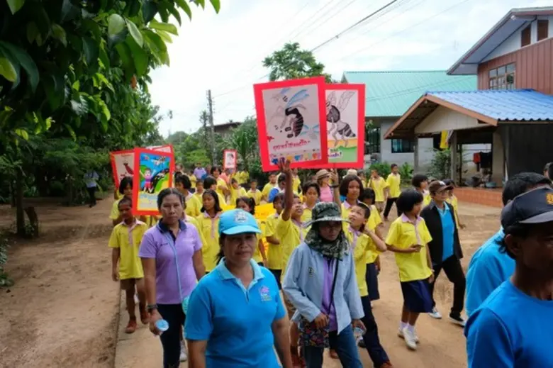 สคร.10 อุบลฯ รณรงค์ให้ประชาชนกำจัดยุงลายช่วงฤดูฝน โดยใช้มาตรการ 3 เก็บ ป้องกัน 3 โรค ลดป่วยตายโรคไข้เลือดออก