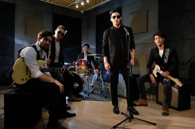 “โตโน่” หยิบแรงบันดาลใจจากชีวิต จรดปากกาแต่งเพลง “บทเพลงปีศาจ”