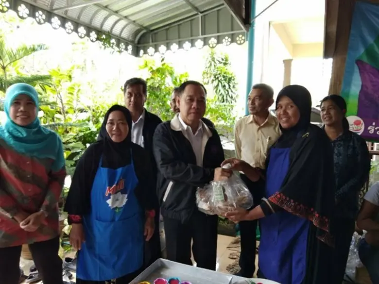 นายประทีป ทรงลำยอง หัวหน้าผู้ตรวจราชการกร...