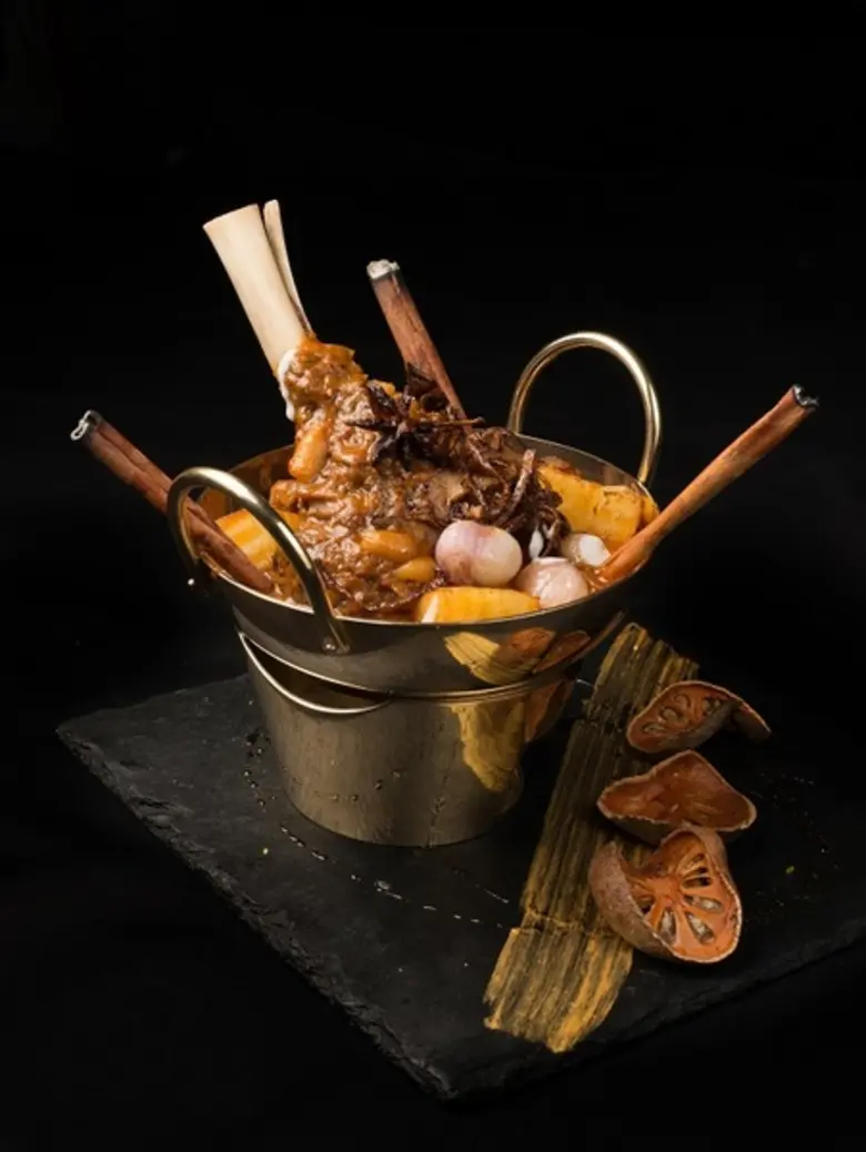 สัมผัสมนต์เสน่ห์ของอาหารไทยที่ขจรไกลไปทั่วโลก กับ Thai Tasting Menu อาหารไทยต้นตำรับสไตล์โมเดิร์นระดับไฮเอนด์ ณ บางกอก ไฮทส์ โรงแรมเดอะคอนทิเน้นท์ กรุงเทพ