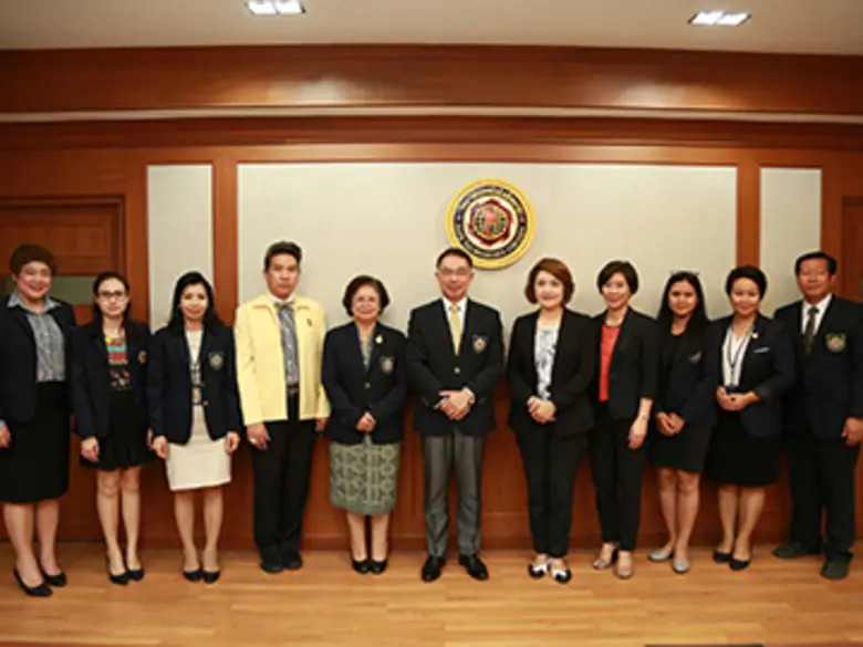 STC จับมือกับ ICONSIAM สร้างความร่วมมือด้านอาชีพ