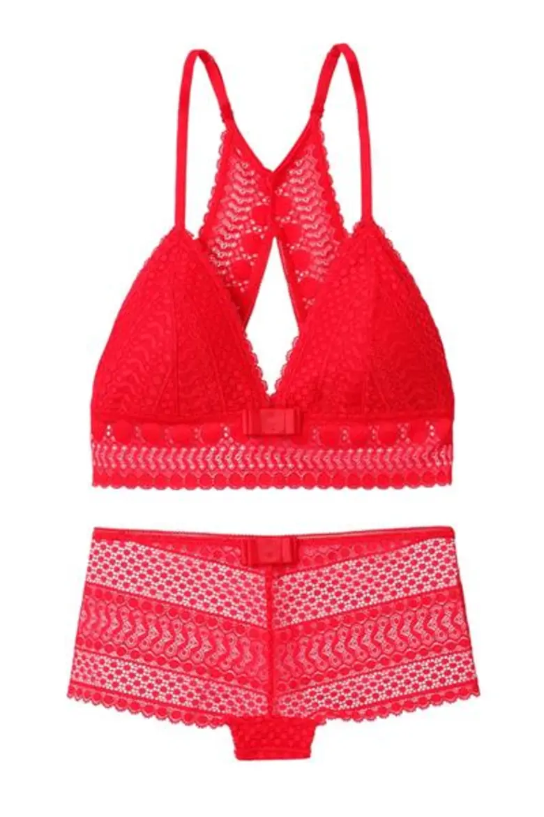 ห้างเซ็นทรัลชิดลม จัดรายการ "Central Ling...